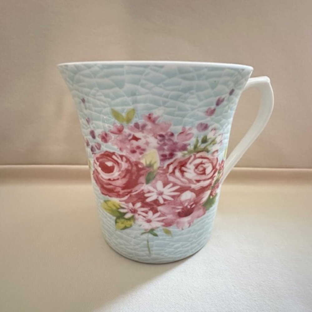 Fine Bone China Tea Mug